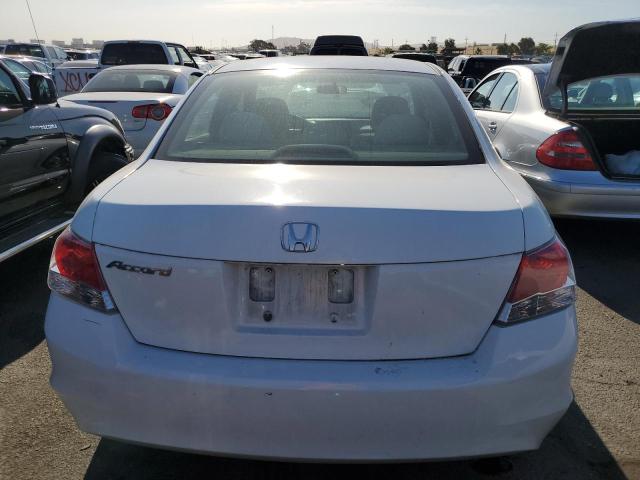 Photo 5 VIN: 1HGCP2F49AA113702 - HONDA ACCORD LXP 