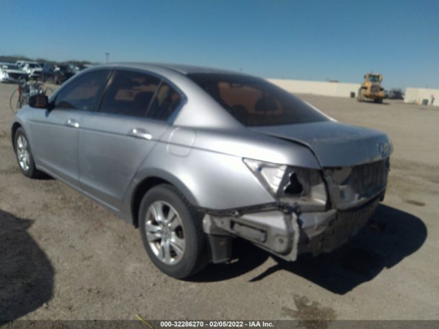 Photo 2 VIN: 1HGCP2F49AA157425 - HONDA ACCORD SDN 