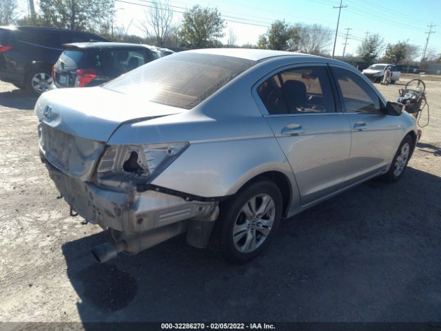 Photo 3 VIN: 1HGCP2F49AA157425 - HONDA ACCORD SDN 