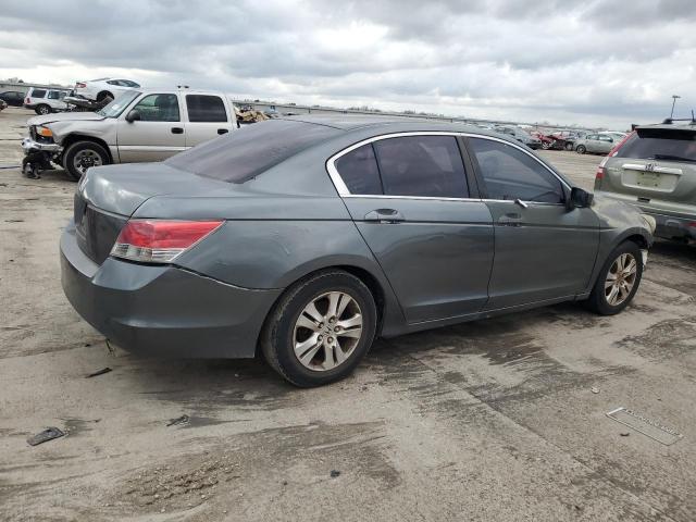 Photo 2 VIN: 1HGCP2F49AA182597 - HONDA ACCORD LXP 