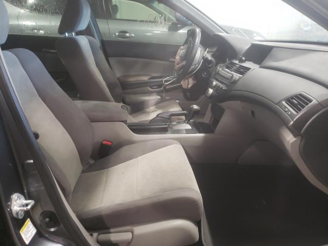 Photo 4 VIN: 1HGCP2F49AA186990 - HONDA ACCORD LXP 