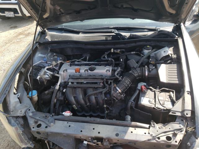 Photo 6 VIN: 1HGCP2F49BA001838 - HONDA ACCORD LXP 