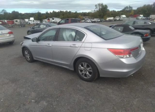 Photo 2 VIN: 1HGCP2F49BA021751 - HONDA ACCORD SDN 