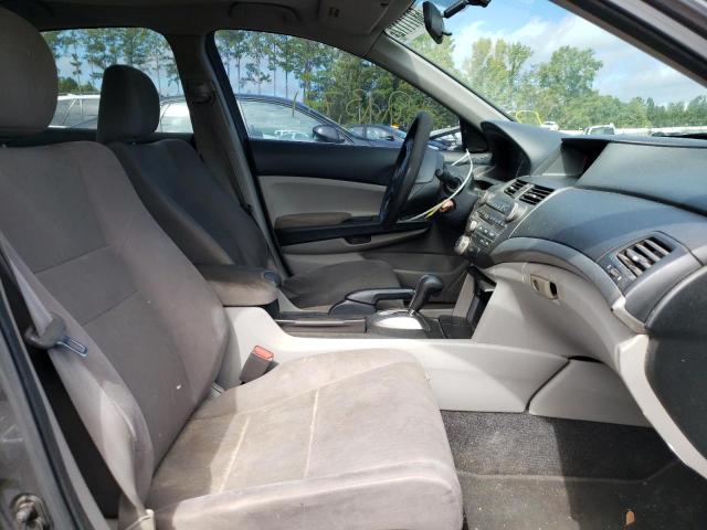 Photo 4 VIN: 1HGCP2F49BA043880 - HONDA ACCORD LXP 