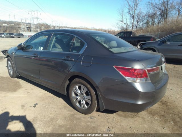 Photo 2 VIN: 1HGCP2F49CA182215 - HONDA ACCORD SDN 