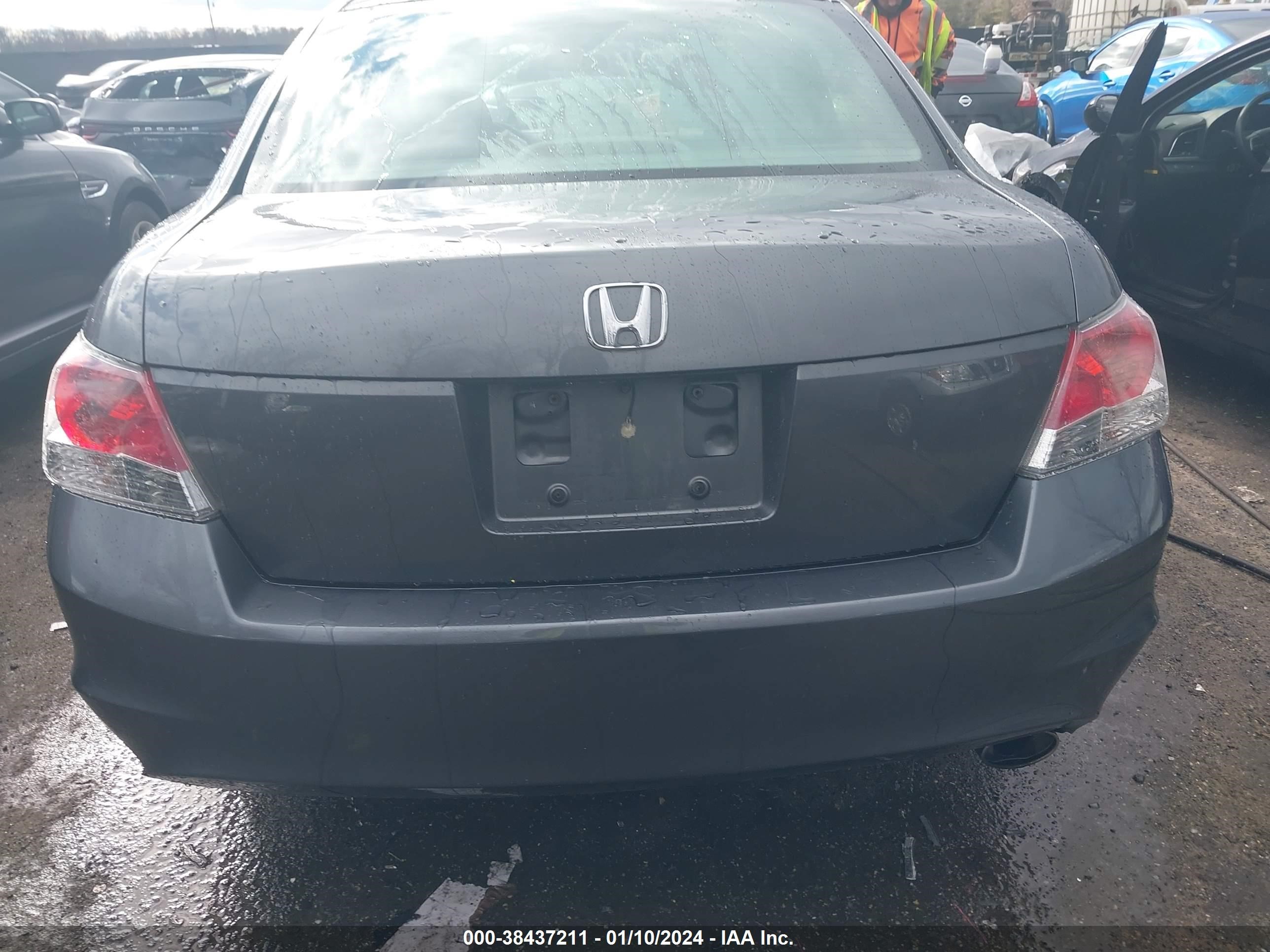 Photo 15 VIN: 1HGCP2F49CA182697 - HONDA ACCORD 