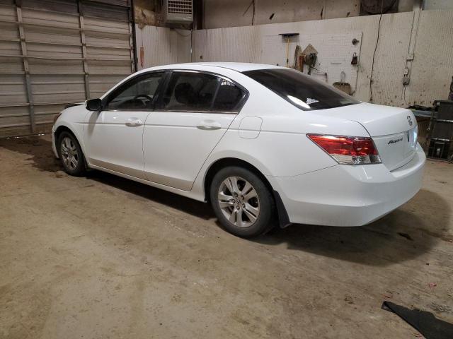 Photo 1 VIN: 1HGCP2F4XAA005007 - HONDA ACCORD LXP 