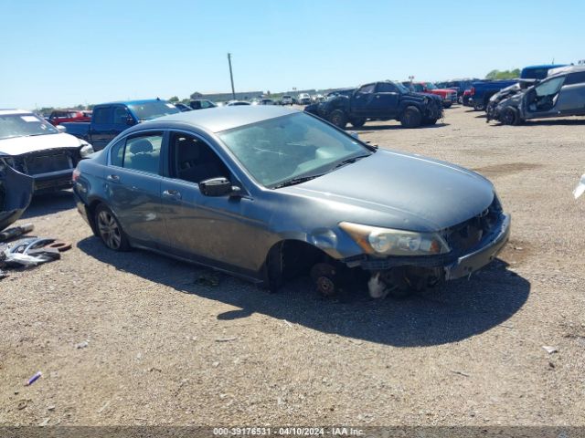 Photo 0 VIN: 1HGCP2F4XAA015147 - HONDA ACCORD 