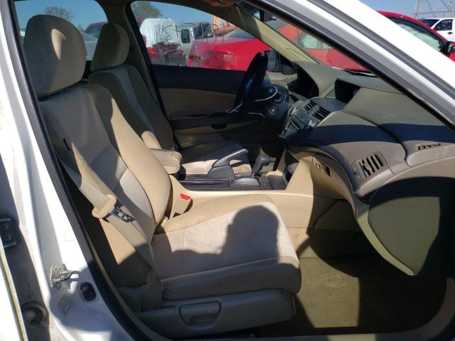 Photo 4 VIN: 1HGCP2F4XAA043823 - HONDA ACCORD LXP 