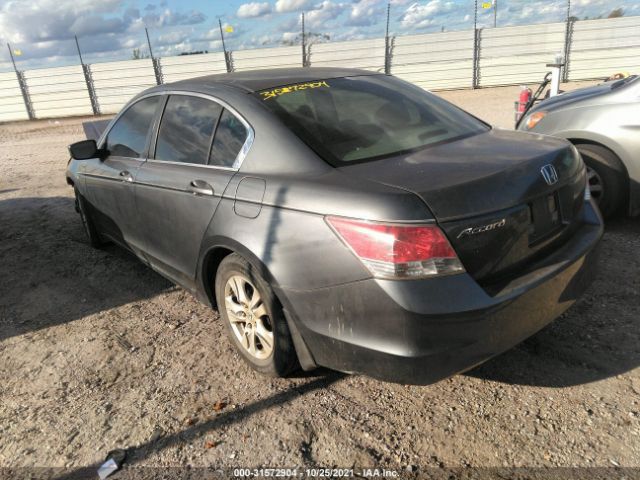 Photo 2 VIN: 1HGCP2F4XAA065515 - HONDA ACCORD SDN 