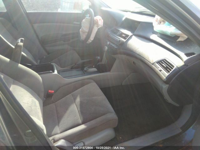 Photo 4 VIN: 1HGCP2F4XAA065515 - HONDA ACCORD SDN 