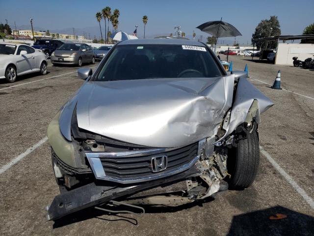 Photo 4 VIN: 1HGCP2F4XAA077924 - HONDA ACCORD LXP 