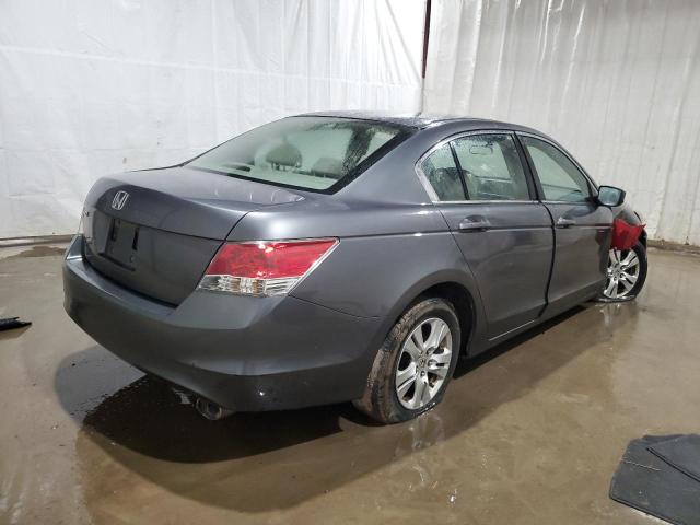 Photo 2 VIN: 1HGCP2F4XAA080841 - HONDA ACCORD 