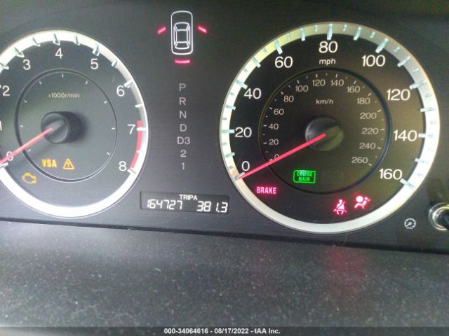 Photo 6 VIN: 1HGCP2F4XAA084002 - HONDA ACCORD SDN 