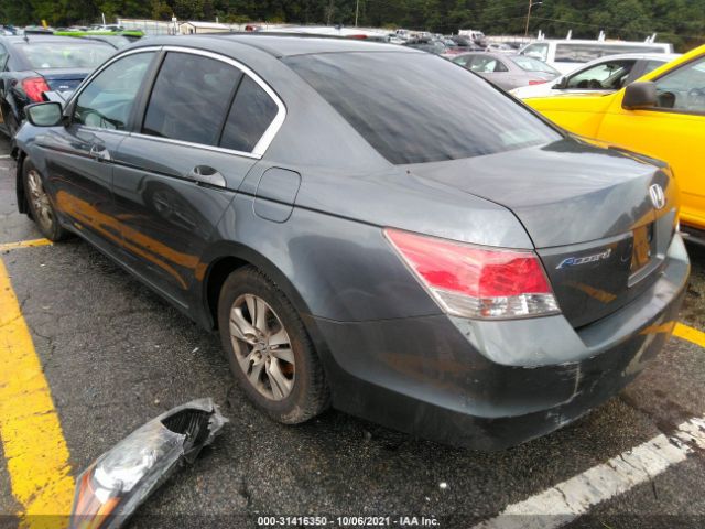 Photo 2 VIN: 1HGCP2F4XAA093749 - HONDA ACCORD SDN 