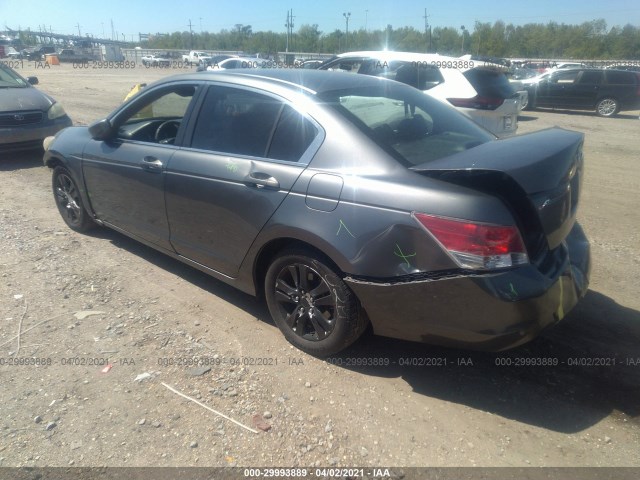 Photo 2 VIN: 1HGCP2F4XAA107889 - HONDA ACCORD SDN 