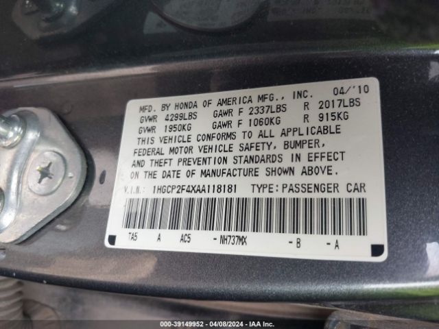 Photo 8 VIN: 1HGCP2F4XAA118181 - HONDA ACCORD 