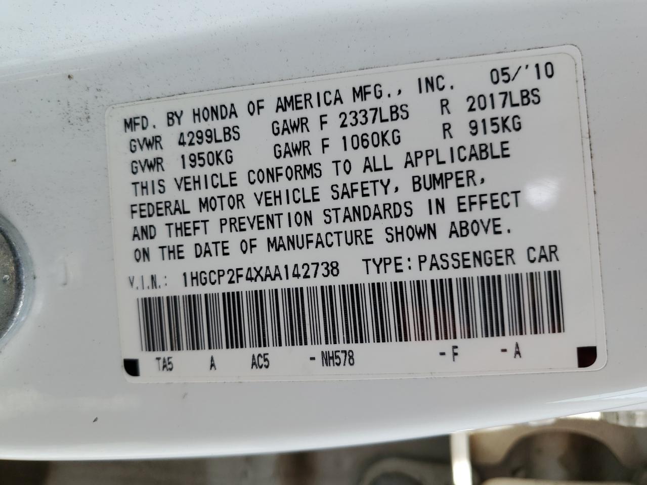 Photo 12 VIN: 1HGCP2F4XAA142738 - HONDA ACCORD 