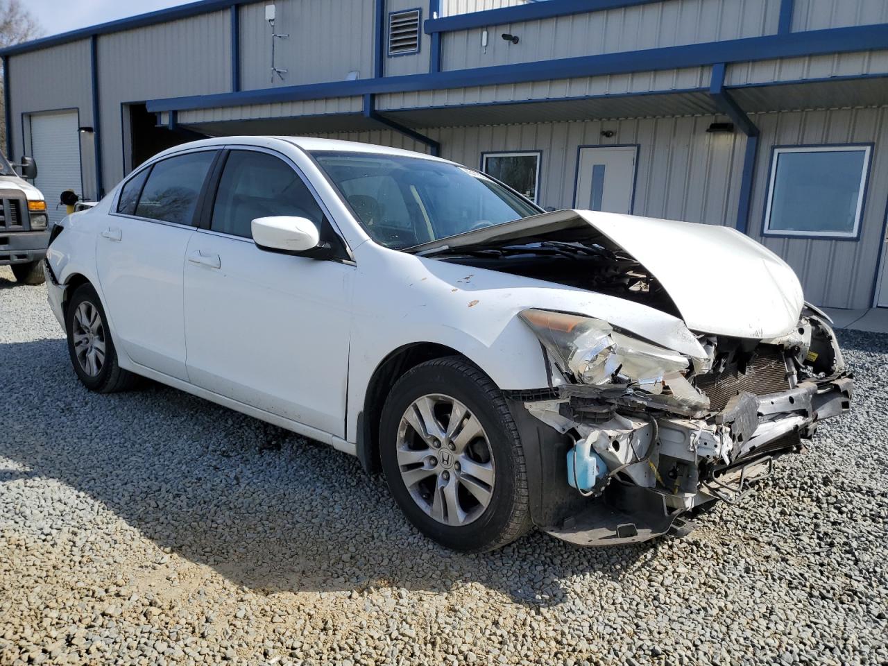 Photo 3 VIN: 1HGCP2F4XAA142738 - HONDA ACCORD 