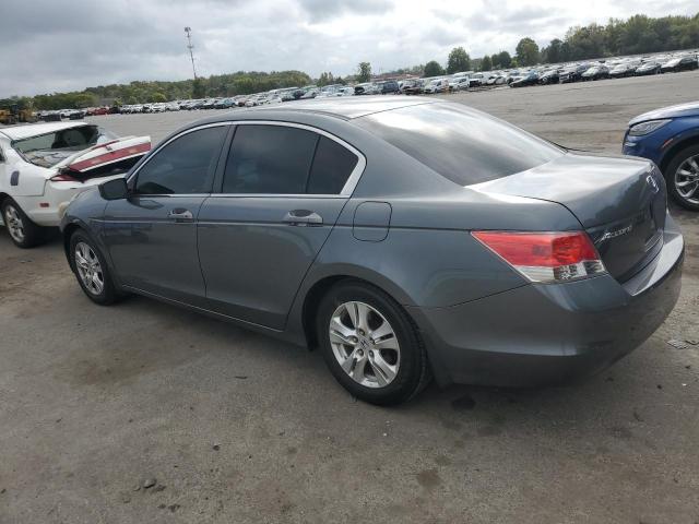 Photo 1 VIN: 1HGCP2F4XAA183175 - HONDA ACCORD LXP 