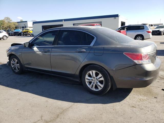 Photo 1 VIN: 1HGCP2F4XAA192765 - HONDA ACCORD 