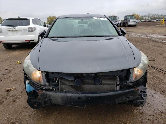 Photo 4 VIN: 1HGCP2F4XBA012699 - HONDA ACCORD LXP 