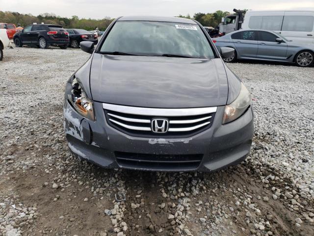 Photo 4 VIN: 1HGCP2F4XBA015795 - HONDA ACCORD 