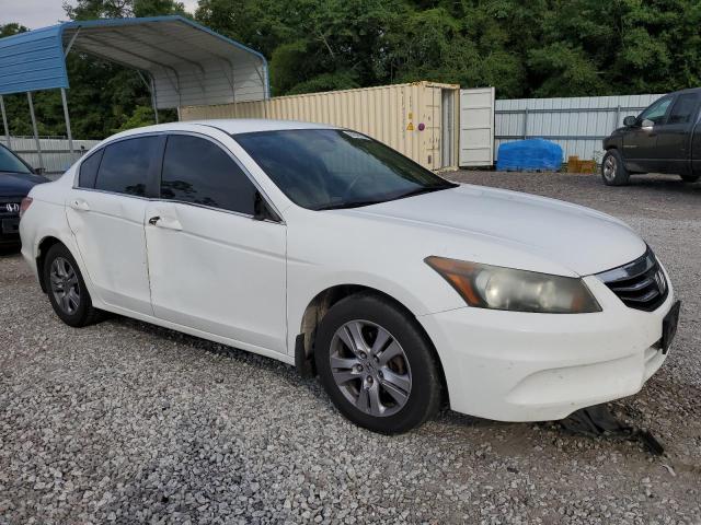 Photo 3 VIN: 1HGCP2F4XBA048022 - HONDA ACCORD LXP 