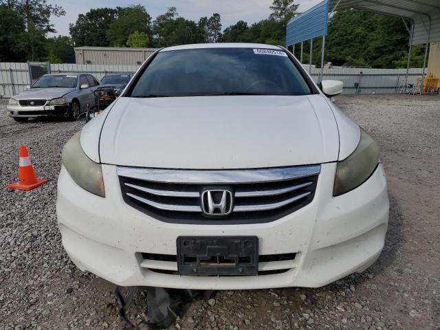 Photo 4 VIN: 1HGCP2F4XBA048022 - HONDA ACCORD LXP 