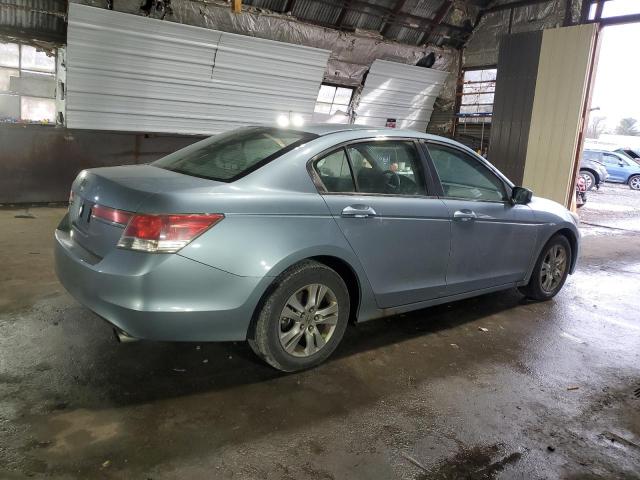 Photo 2 VIN: 1HGCP2F4XBA092750 - HONDA ACCORD 