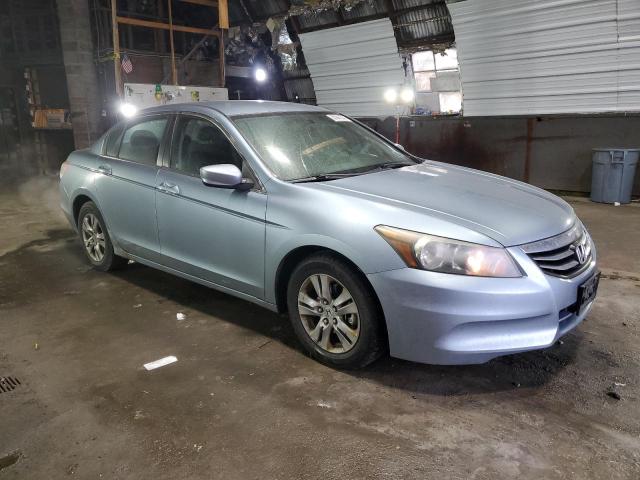 Photo 3 VIN: 1HGCP2F4XBA092750 - HONDA ACCORD 