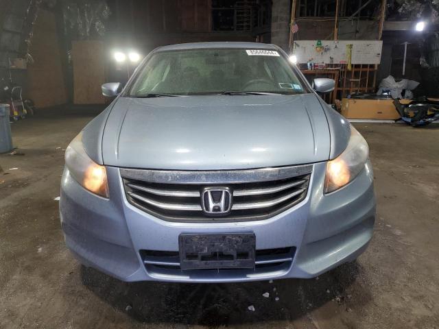 Photo 4 VIN: 1HGCP2F4XBA092750 - HONDA ACCORD 