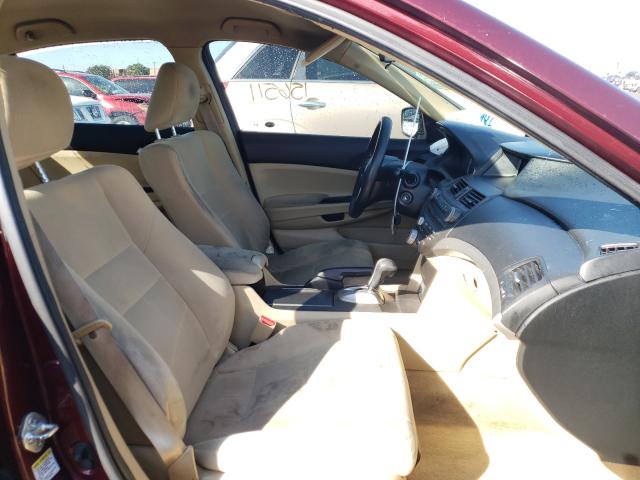 Photo 4 VIN: 1HGCP2F4XBA111281 - HONDA ACCORD LXP 