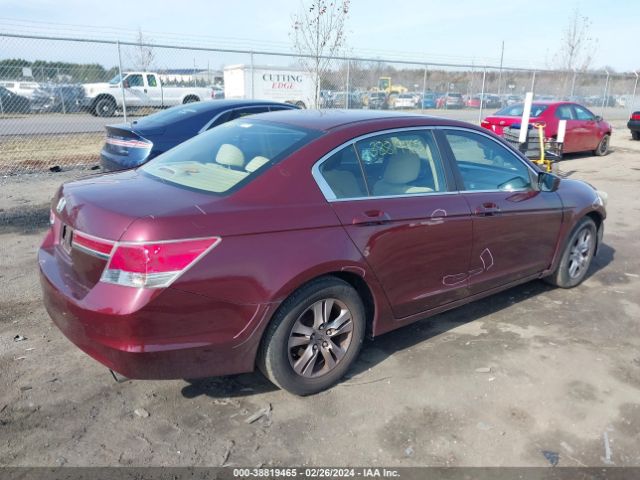 Photo 3 VIN: 1HGCP2F4XBA132454 - HONDA ACCORD 