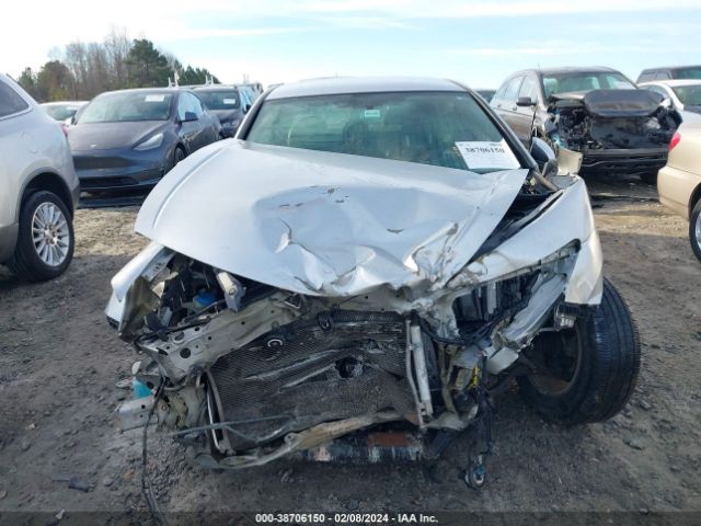 Photo 5 VIN: 1HGCP2F4XCA018391 - HONDA ACCORD 