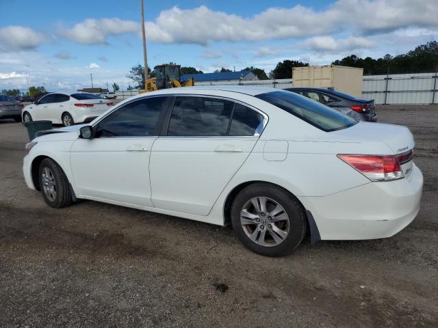 Photo 1 VIN: 1HGCP2F4XCA114036 - HONDA ACCORD LXP 