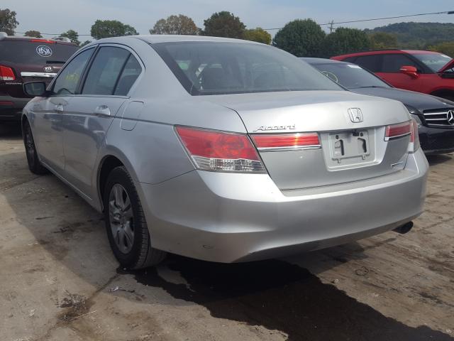 Photo 2 VIN: 1HGCP2F60BA008310 - HONDA ACCORD SE 