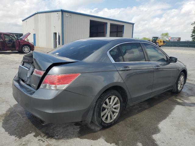 Photo 2 VIN: 1HGCP2F60BA109928 - HONDA ACCORD 