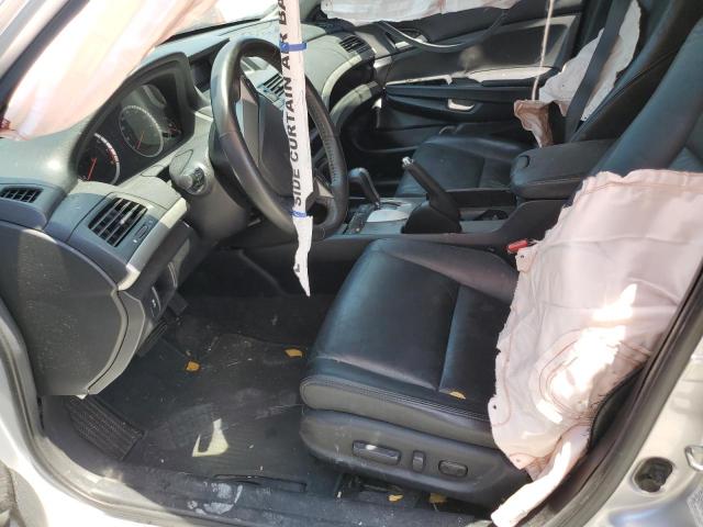 Photo 4 VIN: 1HGCP2F60BA113462 - HONDA ACCORD SE 