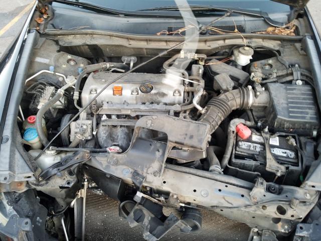 Photo 6 VIN: 1HGCP2F60BA129354 - HONDA ACCORD SE 