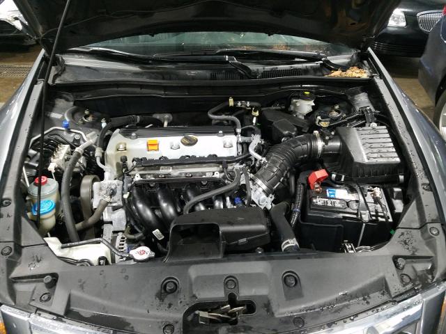 Photo 6 VIN: 1HGCP2F60BA138670 - HONDA ACCORD SE 