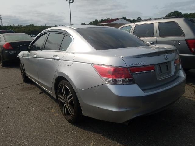 Photo 2 VIN: 1HGCP2F60BA145103 - HONDA ACCORD SE 