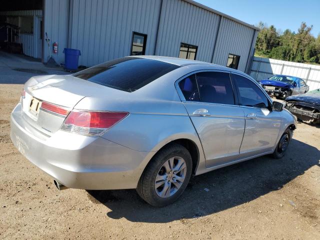 Photo 2 VIN: 1HGCP2F60CA050784 - HONDA ACCORD SE 