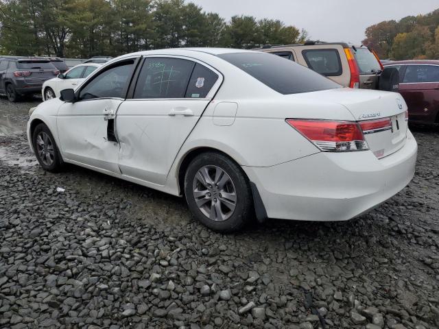 Photo 2 VIN: 1HGCP2F60CA052969 - HONDA ACCORD SE 