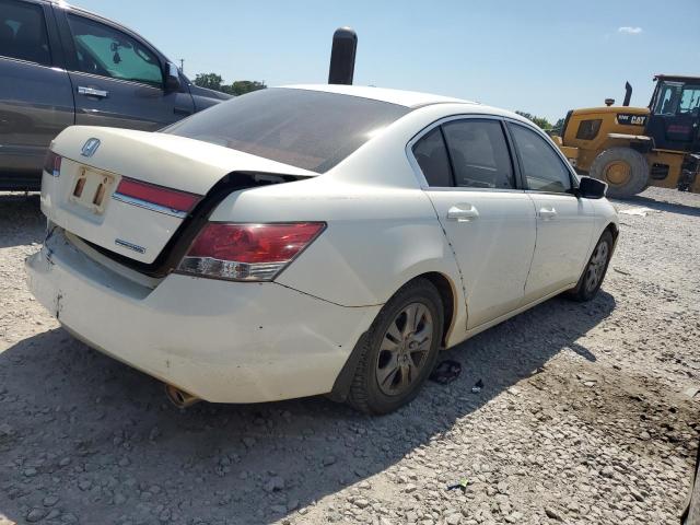 Photo 2 VIN: 1HGCP2F60CA085809 - HONDA ACCORD SE 