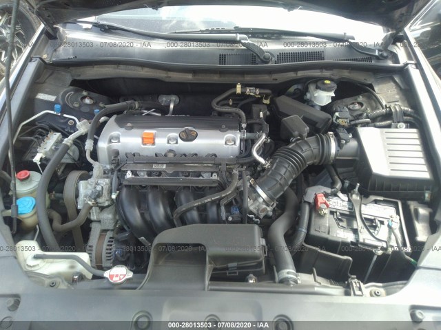 Photo 9 VIN: 1HGCP2F60CA097409 - HONDA ACCORD SDN 