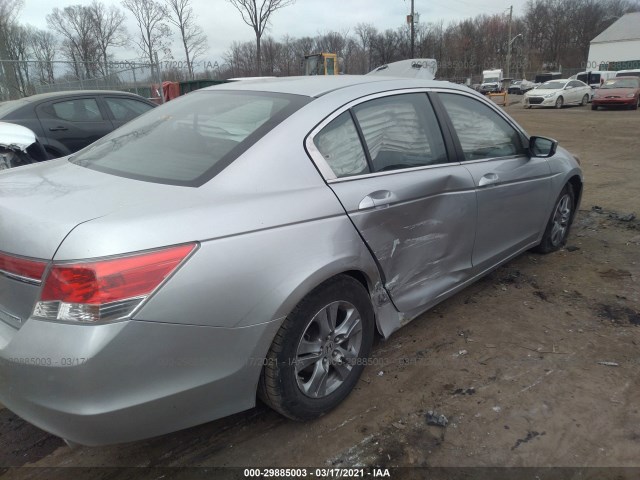 Photo 5 VIN: 1HGCP2F60CA113821 - HONDA ACCORD SDN 