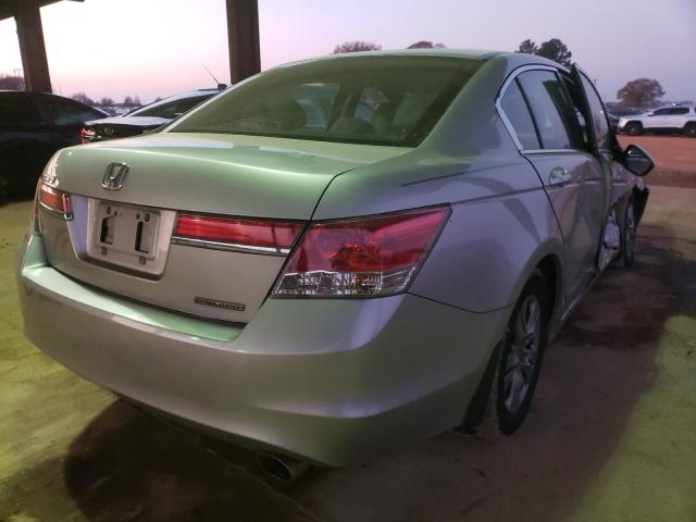 Photo 3 VIN: 1HGCP2F60CA133969 - HONDA ACCORD SDN 