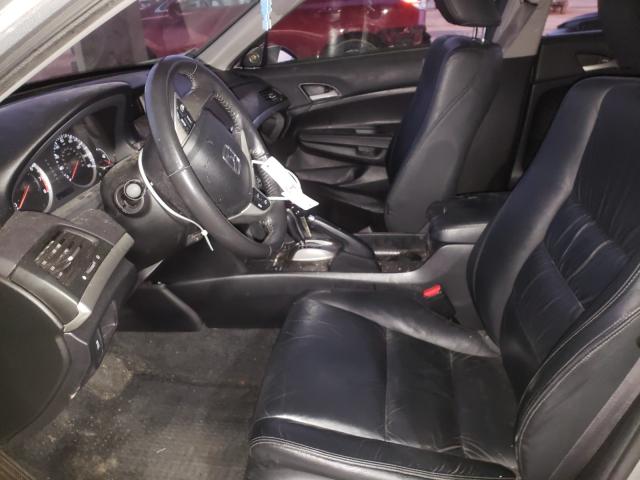 Photo 4 VIN: 1HGCP2F60CA133969 - HONDA ACCORD SDN 