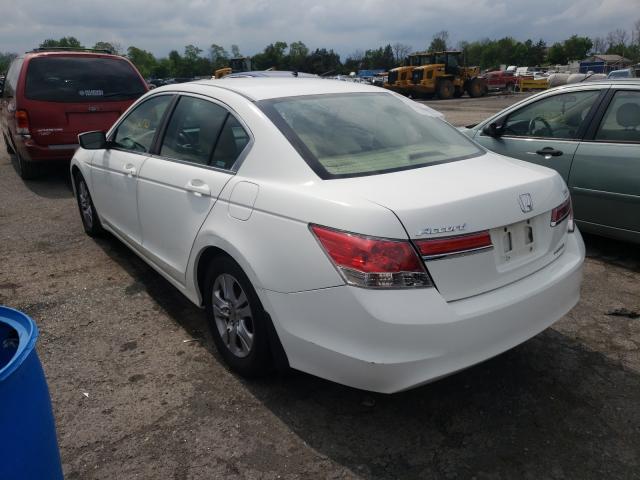 Photo 2 VIN: 1HGCP2F60CA167751 - HONDA ACCORD SE 